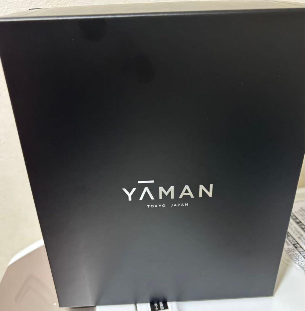YAMAN ヴェーダハイパーリフトブラシ PSM200B2