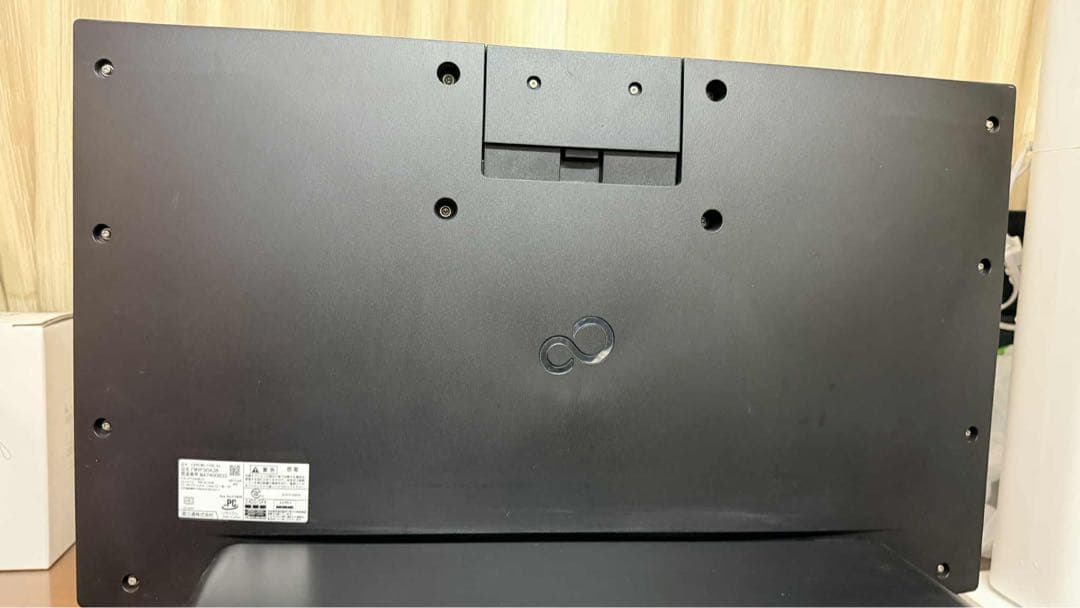 Fujitsu デスクトップPC 大画面 HDMI接続