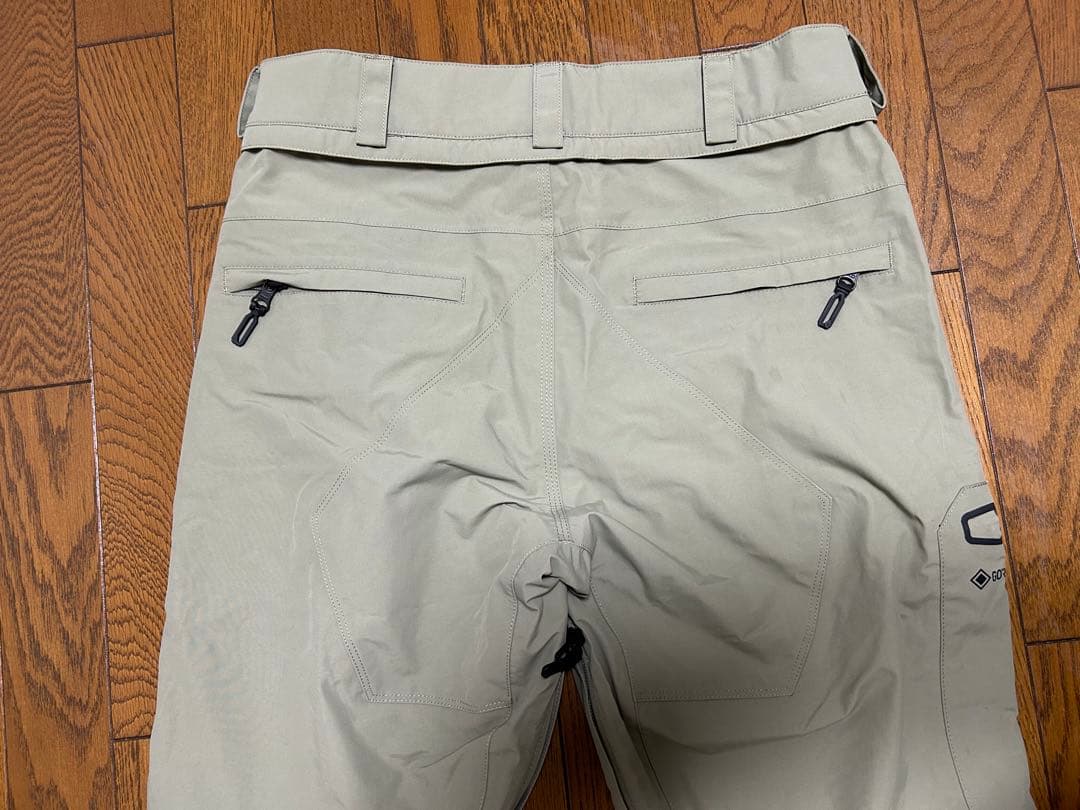 VOLCOM ゴアテックス　スノーボード　パンツ　ボルコム