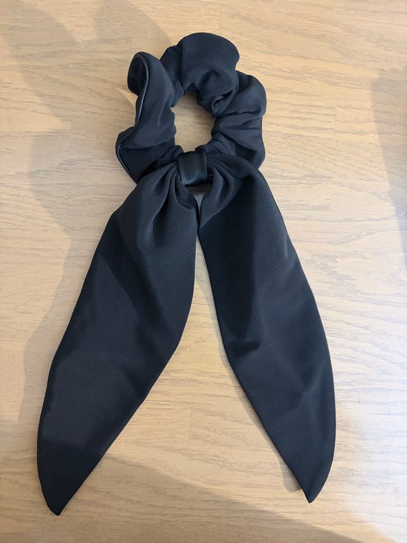 アレクサンドルドゥパリ シュシュ リボン