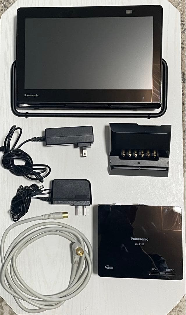 【美品】Panasonicポータブルテレビ UN-10L12 VIERA