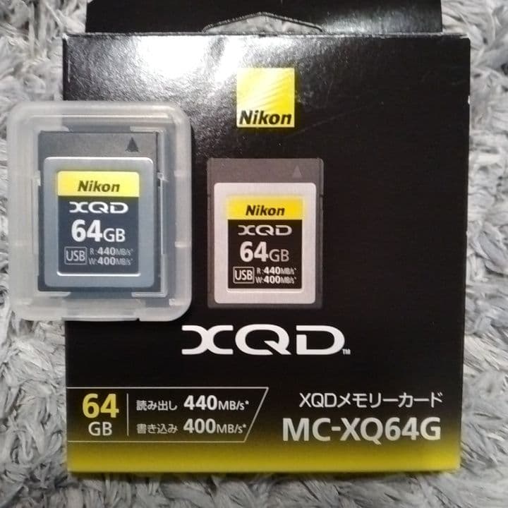 XQDカード & SDカード UHS-II 64GB & XQDカードリーダー