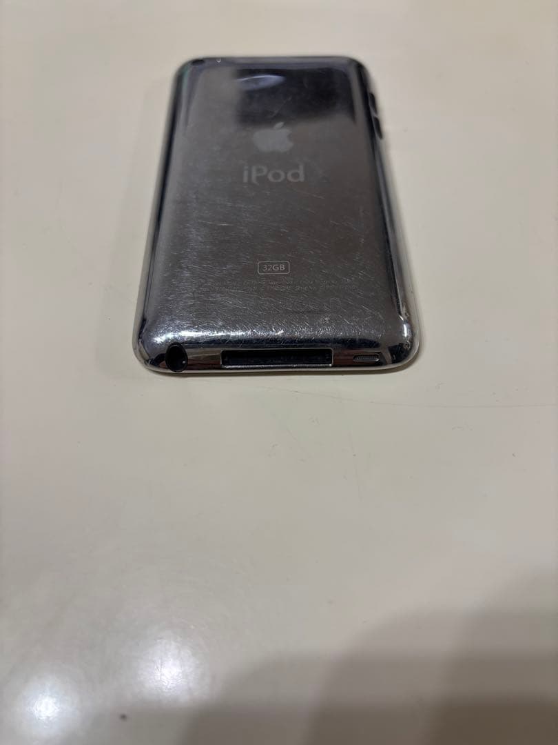 Apple iPod シルバー