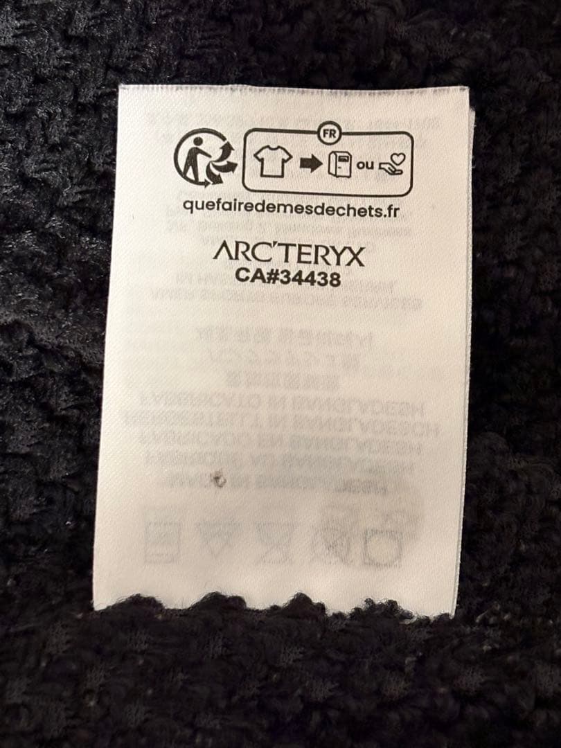 ARC’TERYX Proton Lightweight Hoody 黒 L