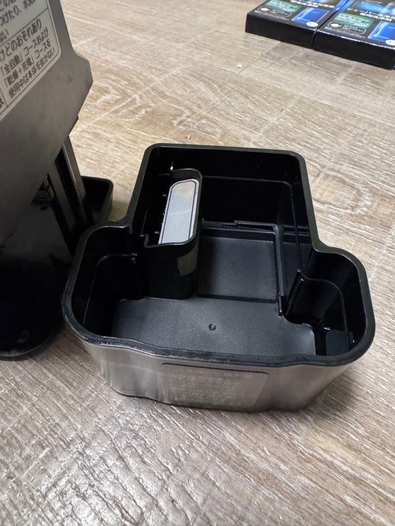 Panasonic 電気シェーバー　ラムダッシュ 5枚刃　ES-CLV9B