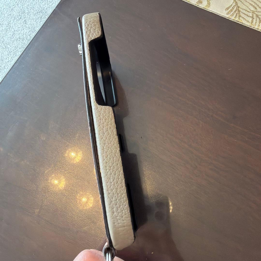 BONAVENTURA iPhone16Proケース