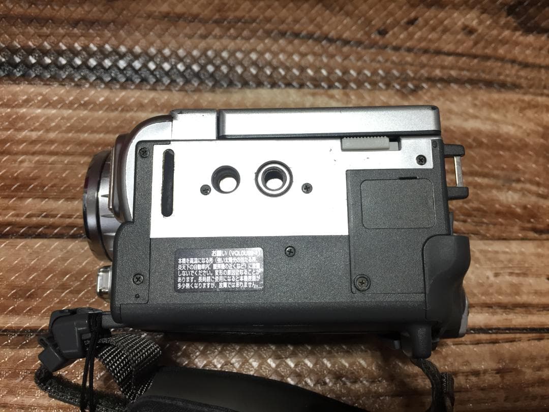 撮影再生ダビングOK　Panasonic　NV-GS70　付属品あり　動作良好