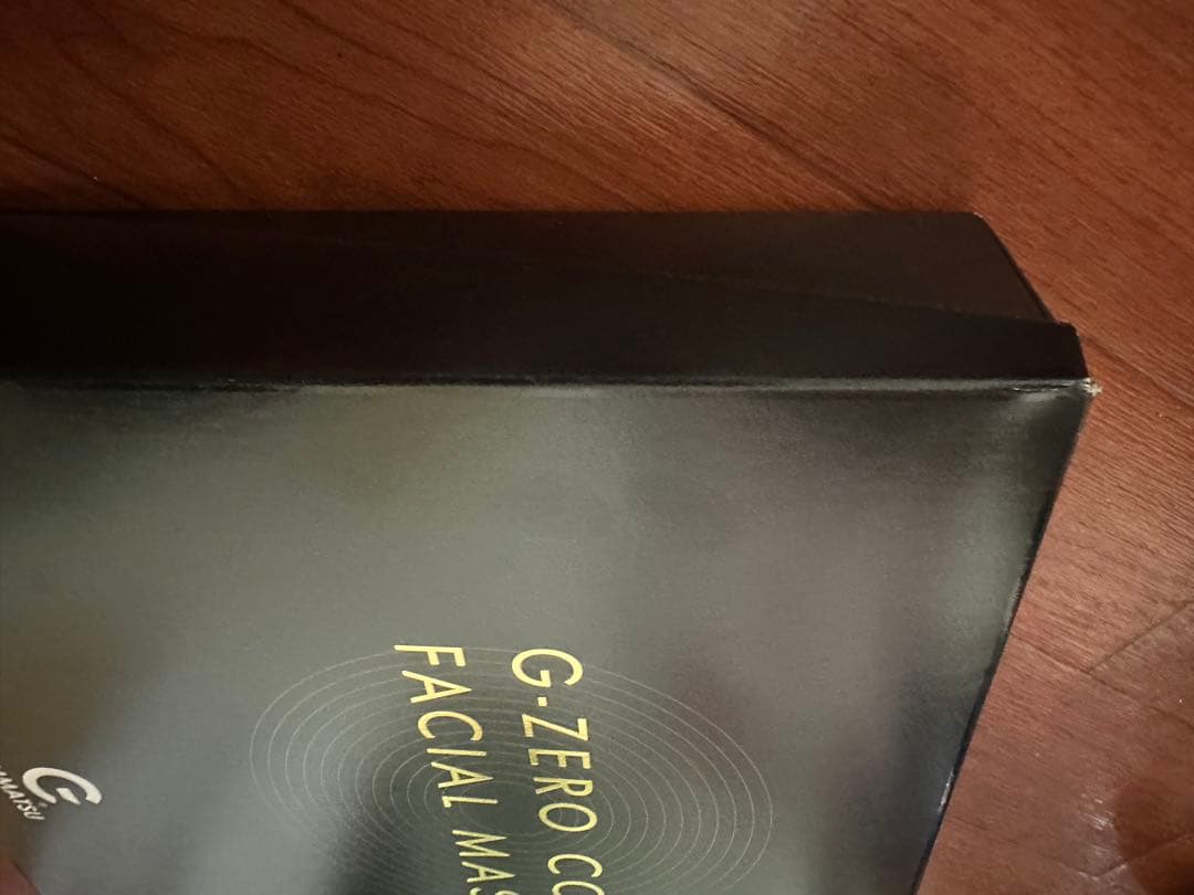 電気不用！ 美顔マスク 専用美容液付き