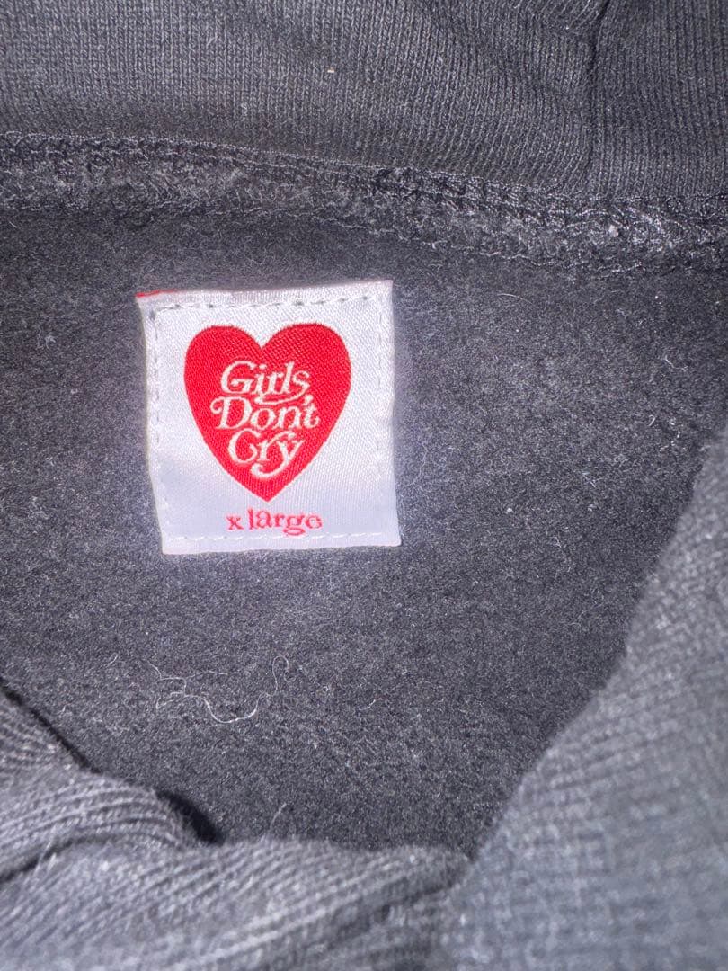 Girls Don't Cry パーカー ブラック XL