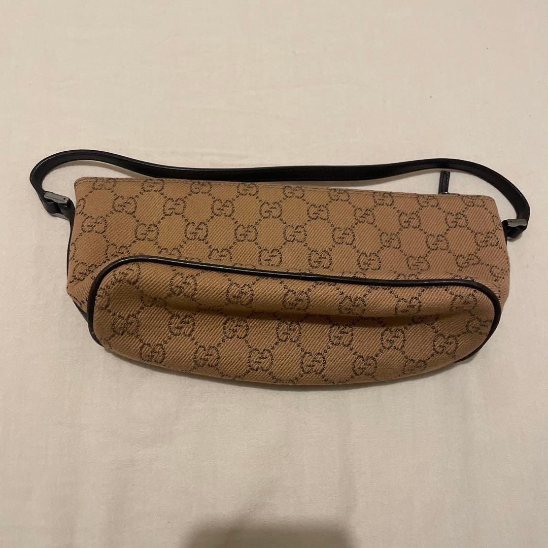 グッチ　ハンドバッグ