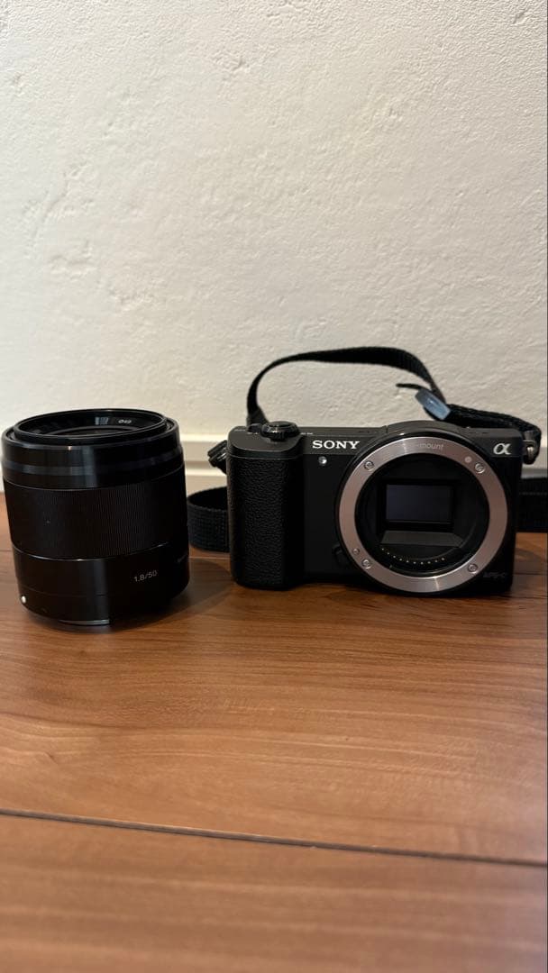 Sony α5100 ダブルズームレンズキット　単焦点レンズセット