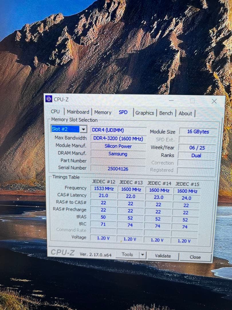 DDR4-3200 16GB メモリ　2枚32GB値段交渉可