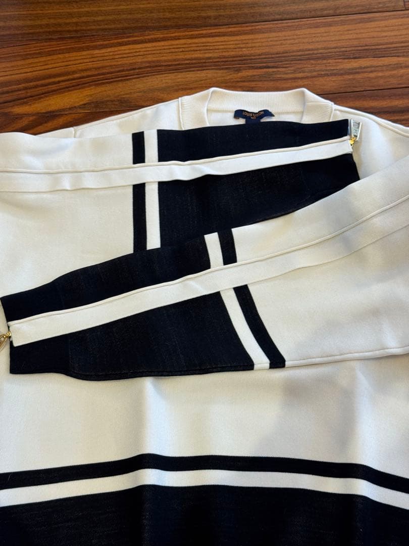 ルイヴィトン ニット S