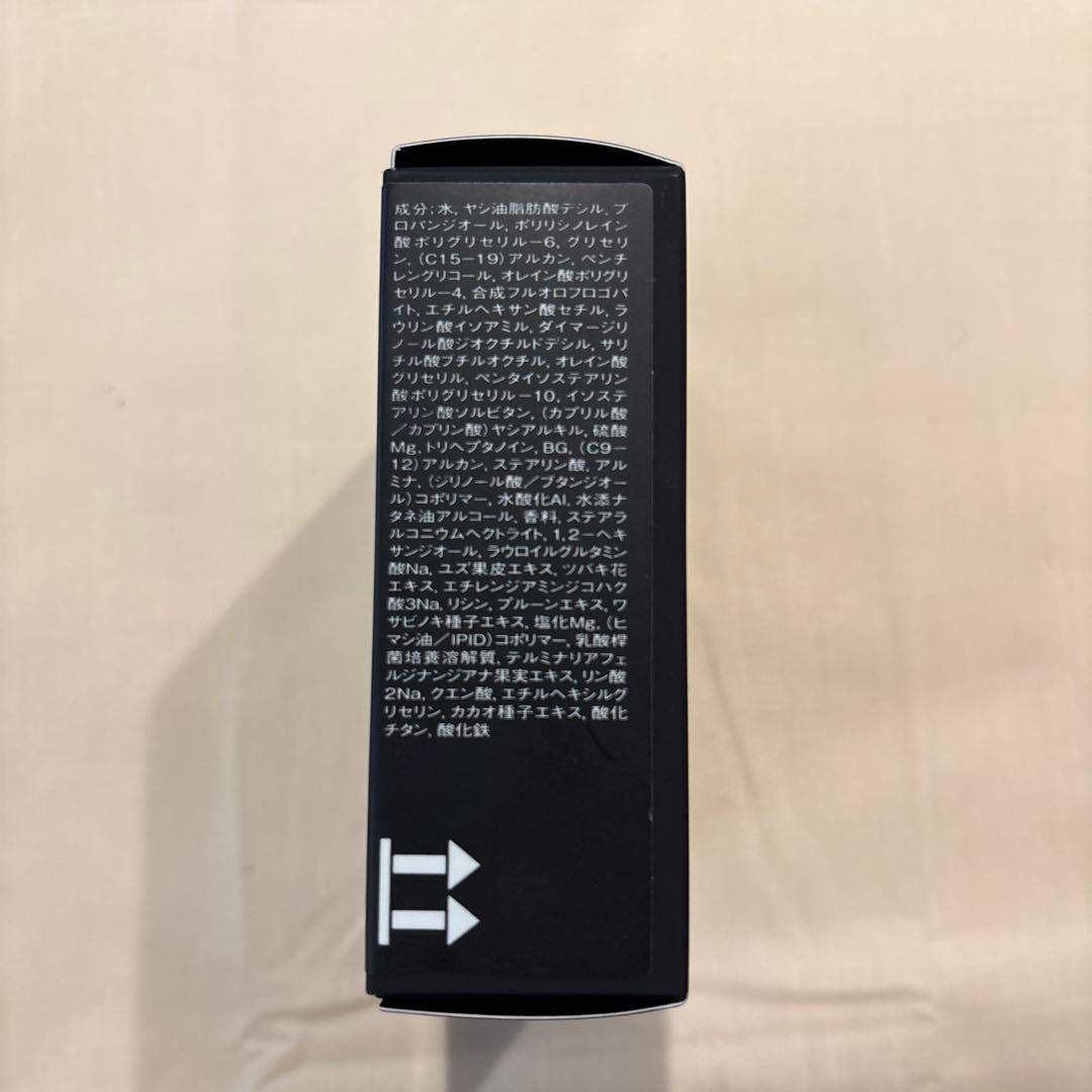 NARS ライトリフレクティング セラムクッションファンデーション・ケース