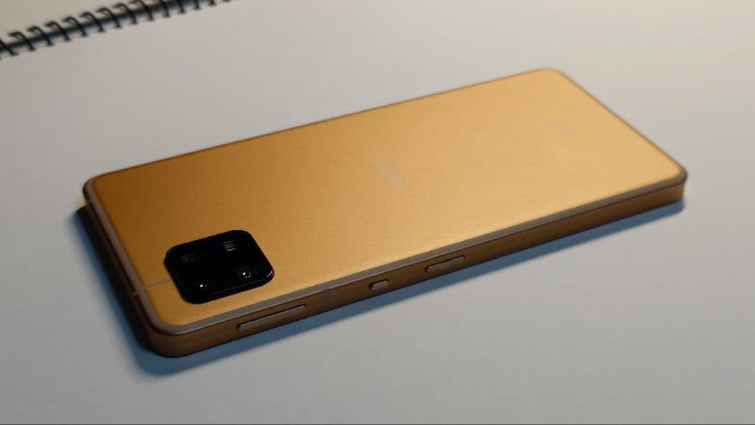 美品 au版 AQUOS sense6s