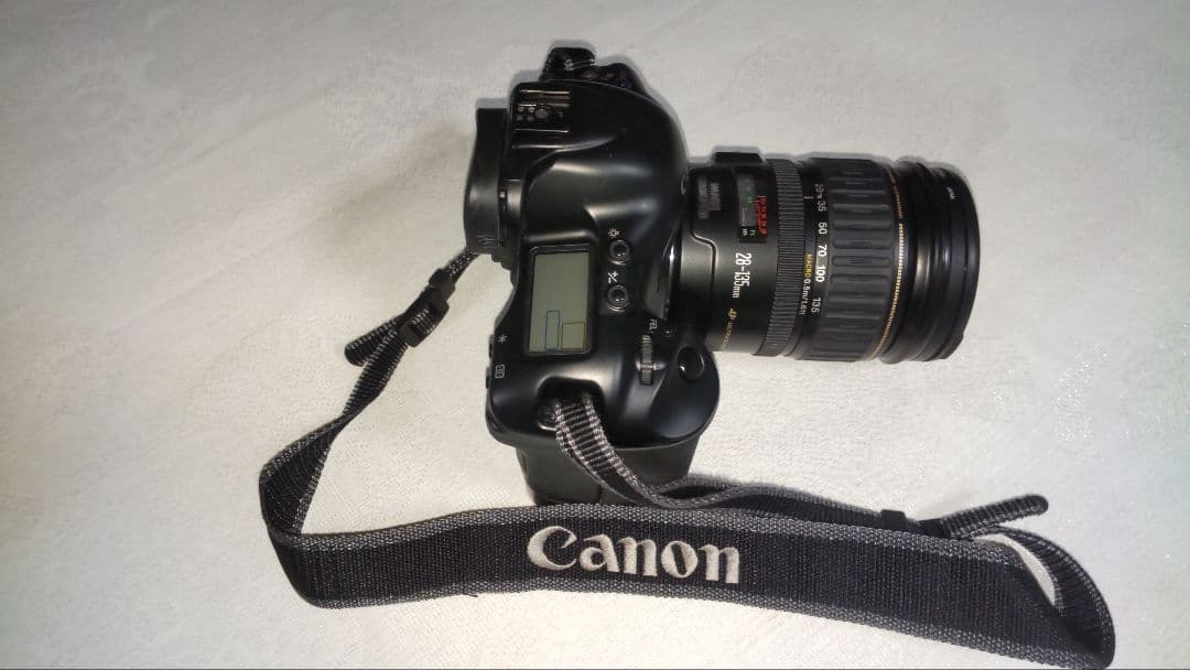 Canon EOS 1一眼レフカメラ レンズ付き