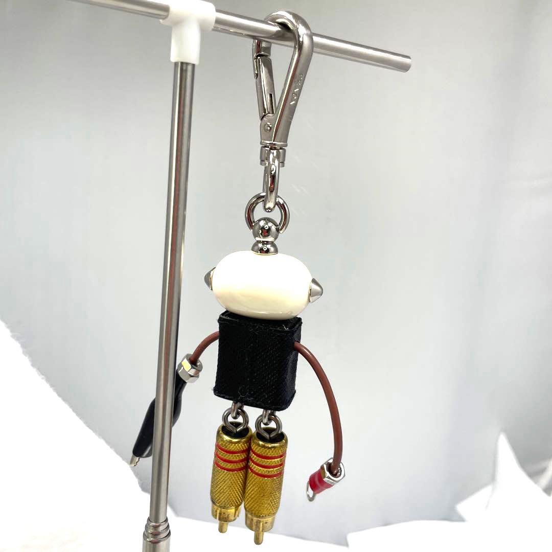プラダ　ロボットキーホルダー　PRADA