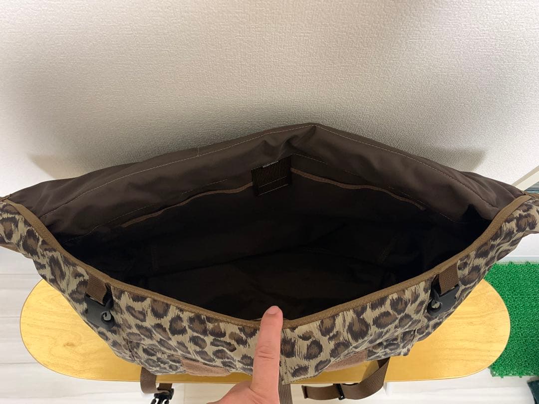 【KNT1005's SHOP】【新品】ヘッドポーターメッセンジャーバッグ