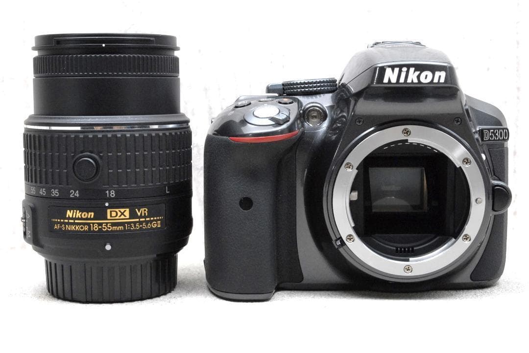 ✨美品✨ Nikon D5300 ショット数1405回 Wi-Fi搭載 グレー