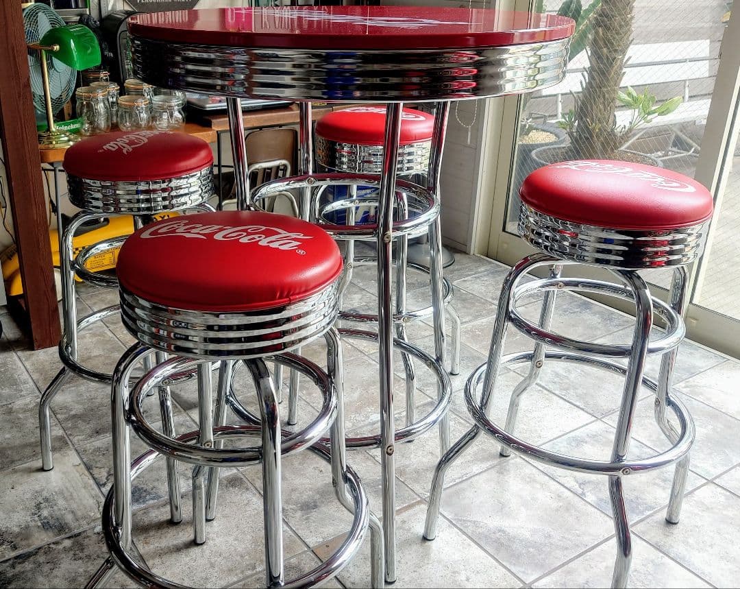 【トミーさま専用】コカ・コーラ テーブルセット スツール4脚 テーブル 美品