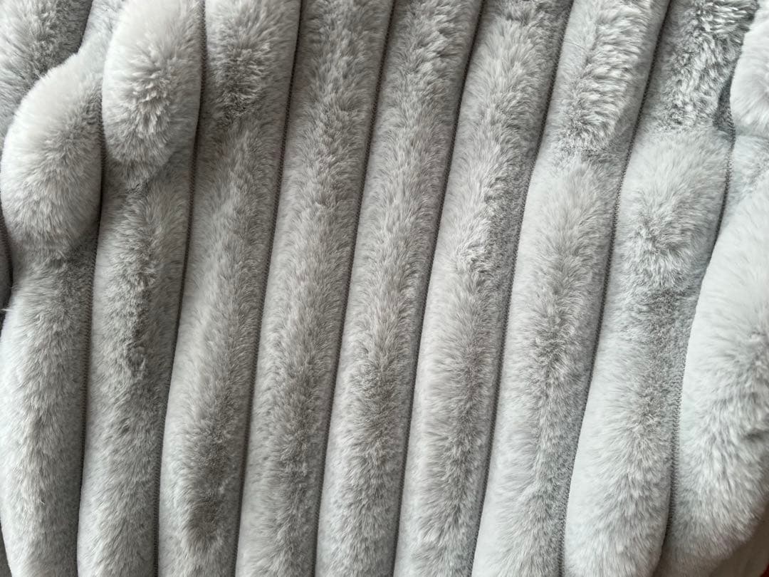 lounge Pug ルーベンソファビーズクッション