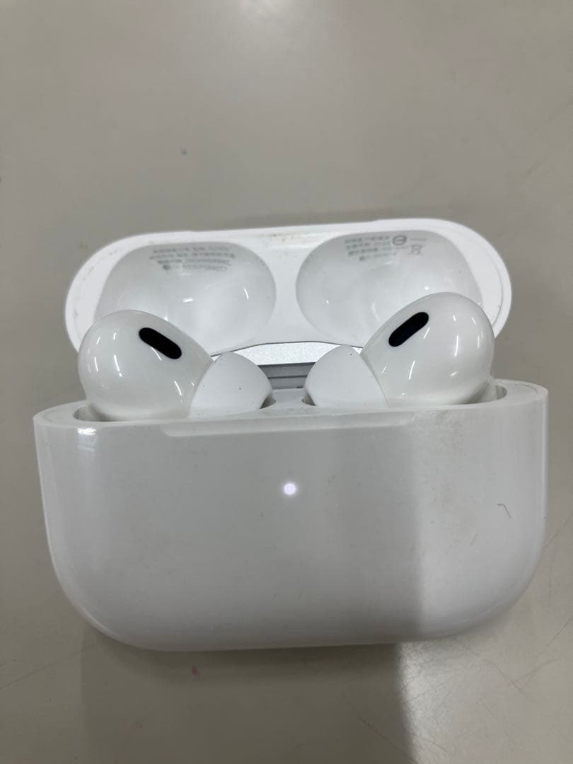 専用）AirPods Pro 本体