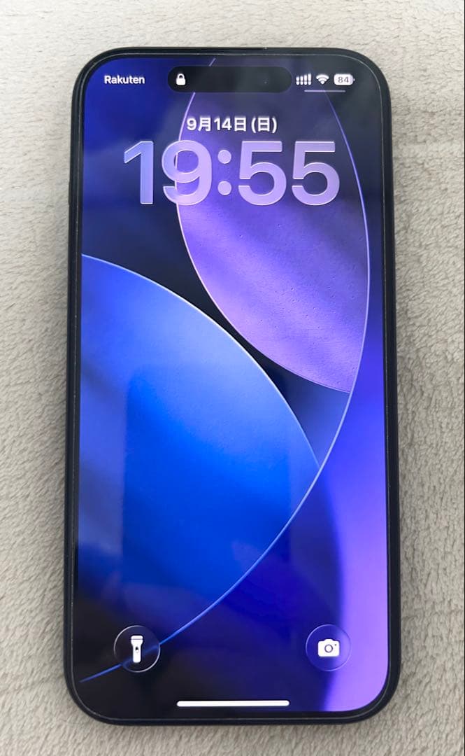 【美品】iPhone15 512GB SIMロック無し ブラック