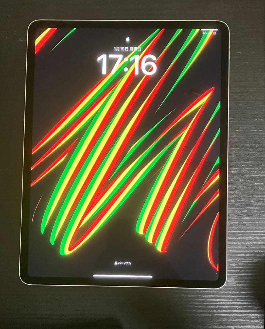 13インチiPad Air 256GB ESR キーボード付き