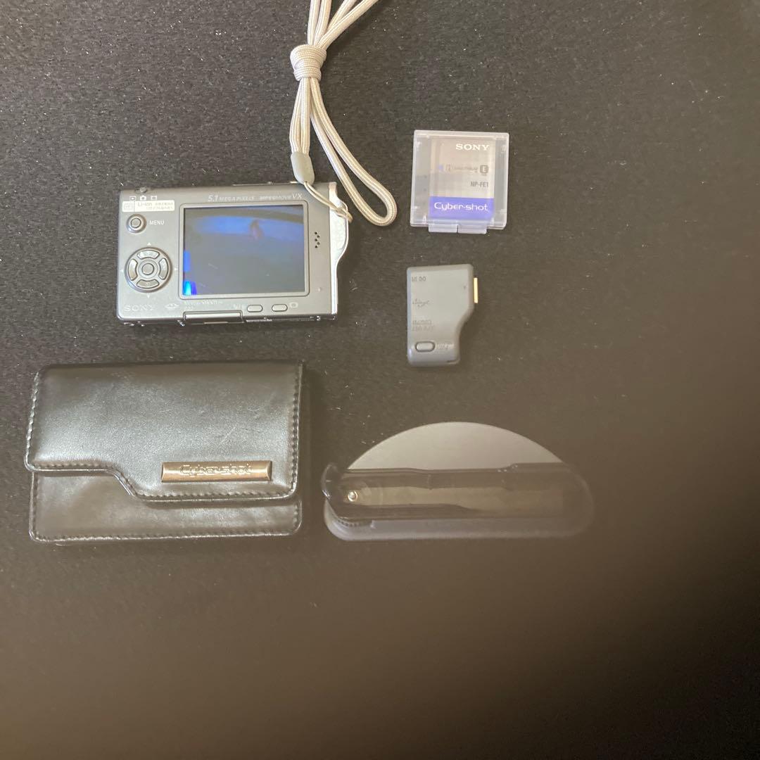 Sony Cyber-shot デジタルカメラ ケース付き
