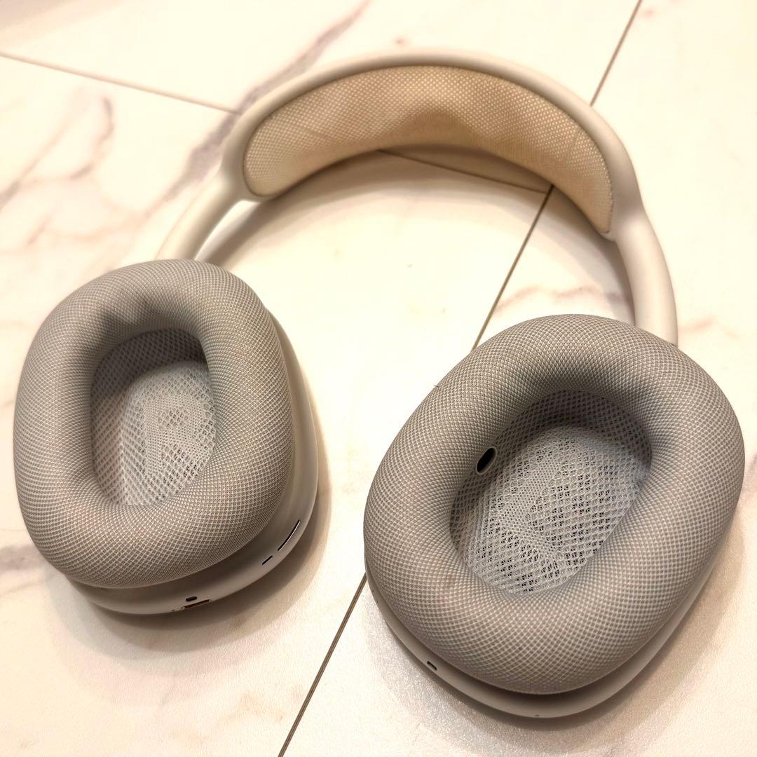 【中古品】AirPods MAX スターライト シルバー