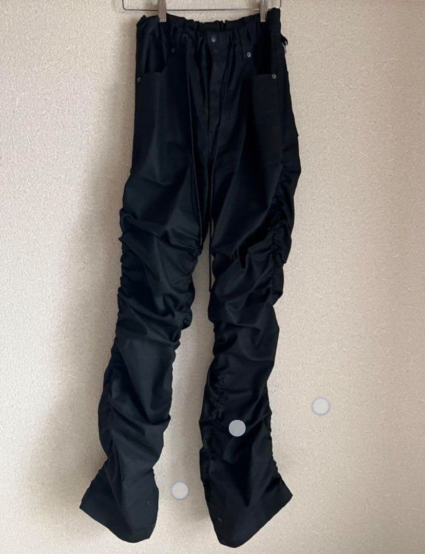 【美品】ttaggg ギャザースナップパンツ