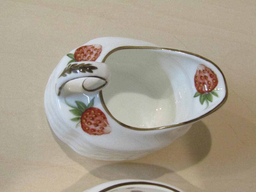 イギリス　コールポート　アンティーク　ストロベリーバスケット