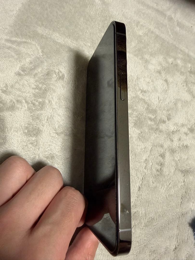 【美品】iPhone13pro 128GB グラファイト　simフリー