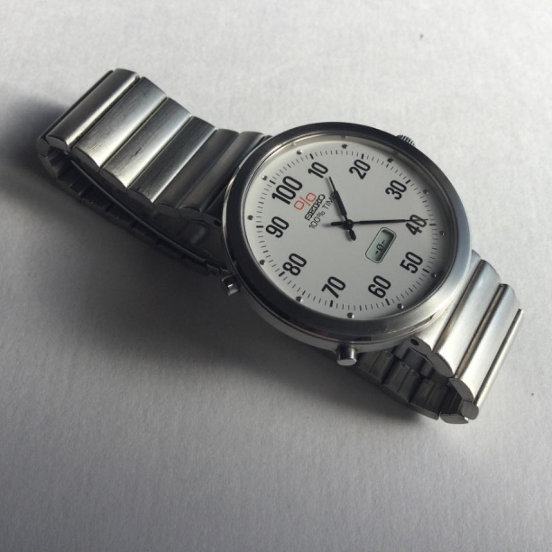 腕時計：セイコー SEIKO 100％TIME Watch
