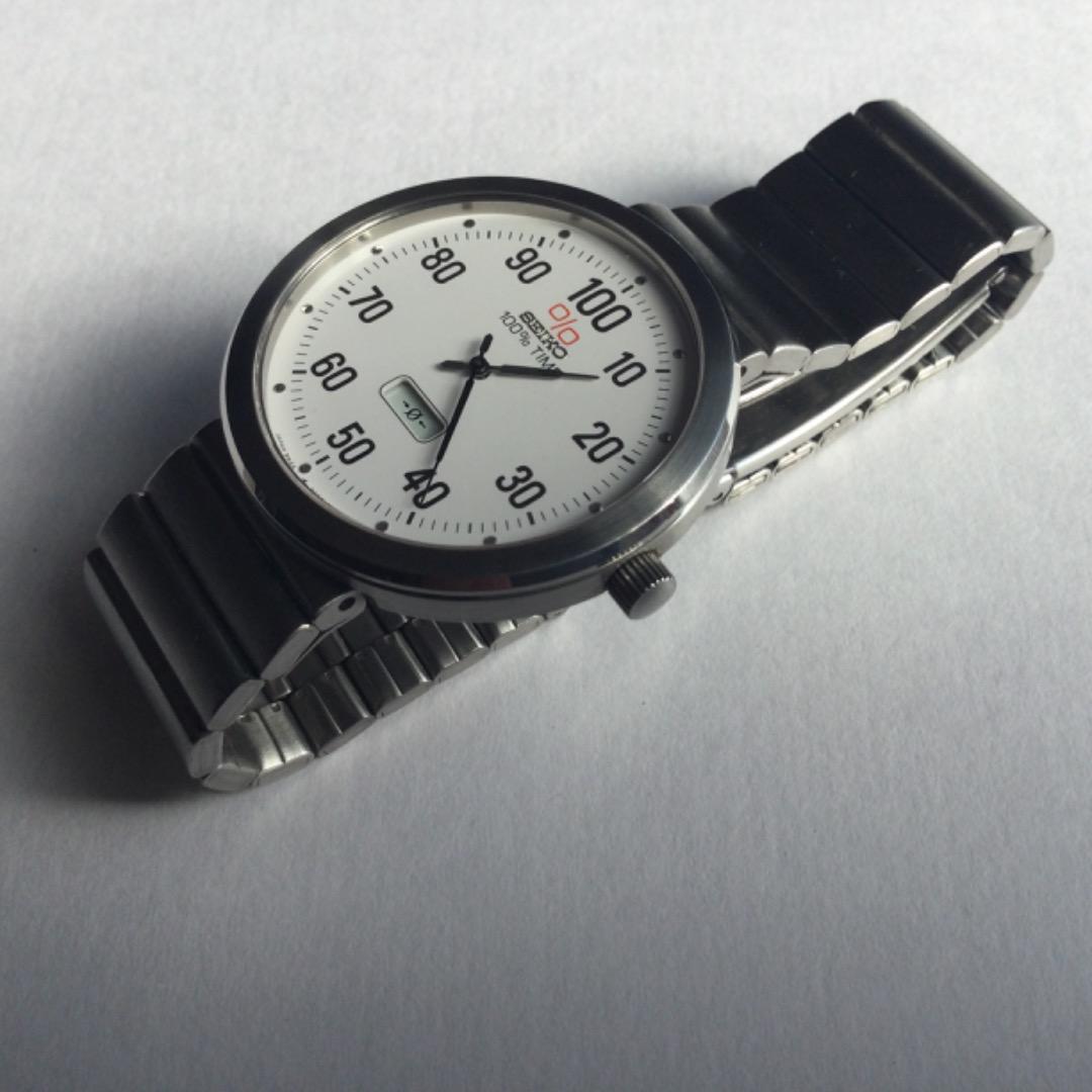 腕時計：セイコー SEIKO 100％TIME Watch
