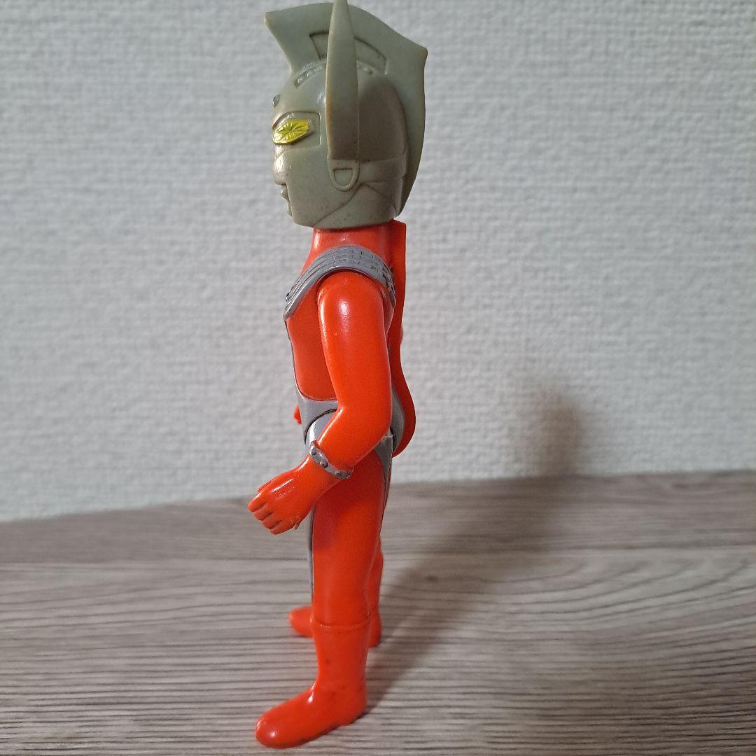 ソフビ　ウルトラマンタロウ　ブルマァク