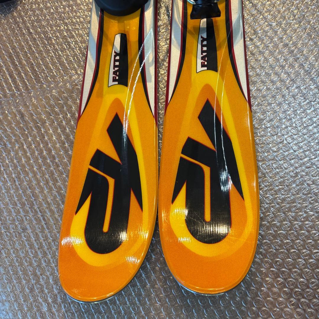 極美品　未使用に近い　ショートスキー スキーボード K2 FATTY 90cm