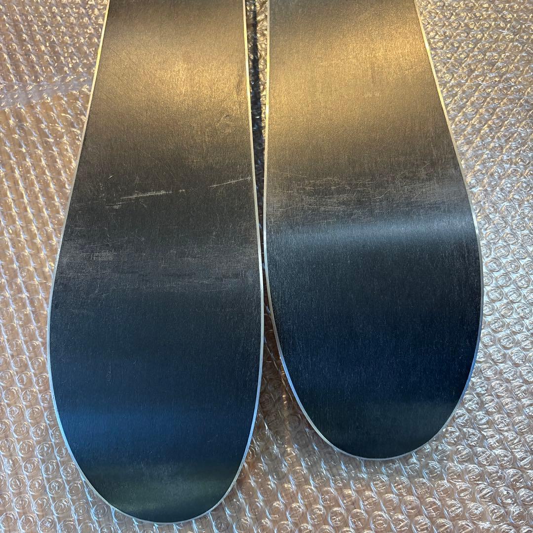 極美品　未使用に近い　ショートスキー スキーボード K2 FATTY 90cm