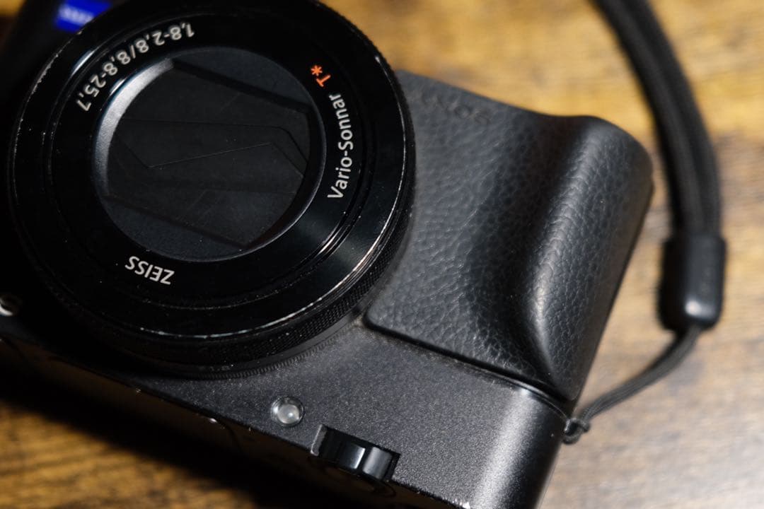 SONY RX100M5 コンデジ　コンパクトデジタルカメラ