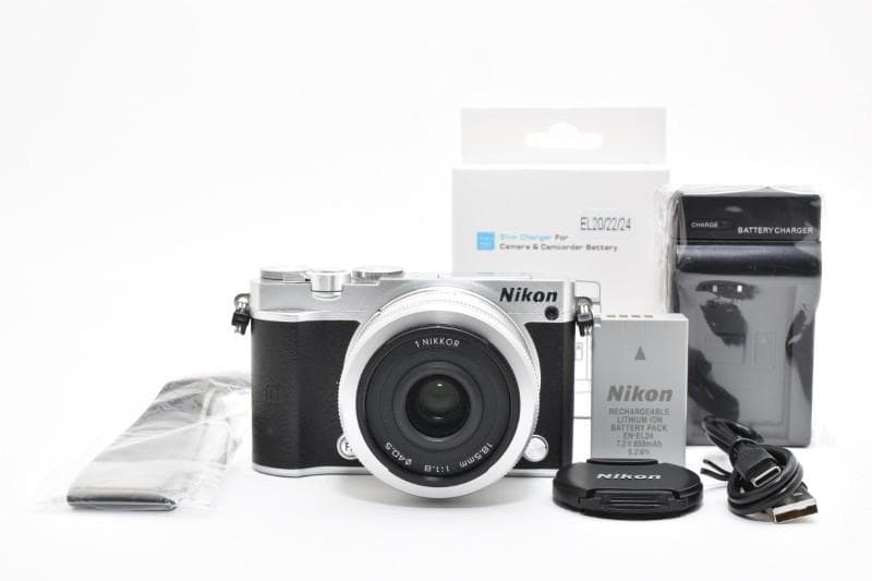 Nikon 1 J5, 1 NIKKOR 18.5mm F/1.8（付属品あり）