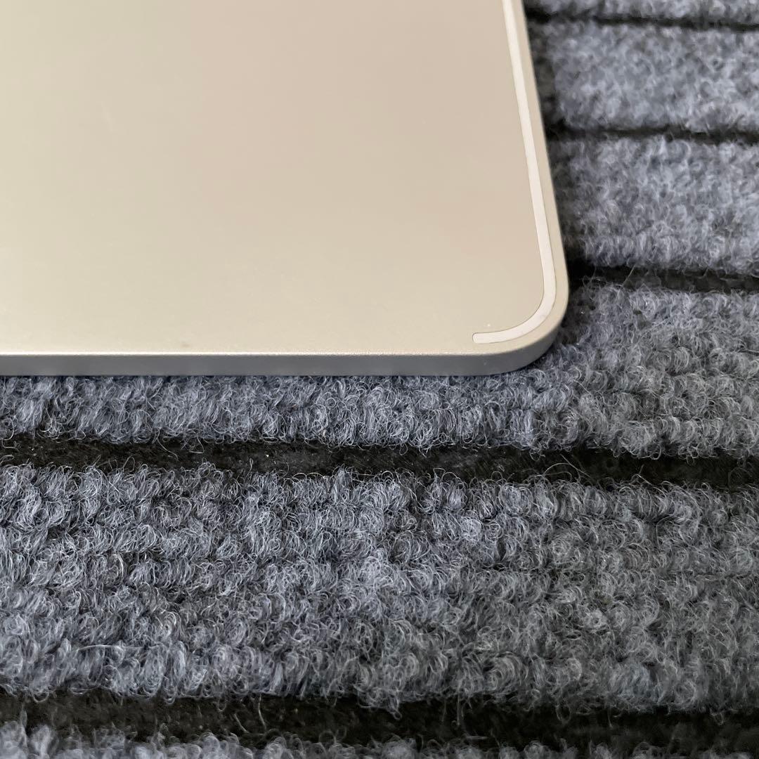 240 iPad Pro 11インチ 1世代 Wi-Fi　256GB シルバー