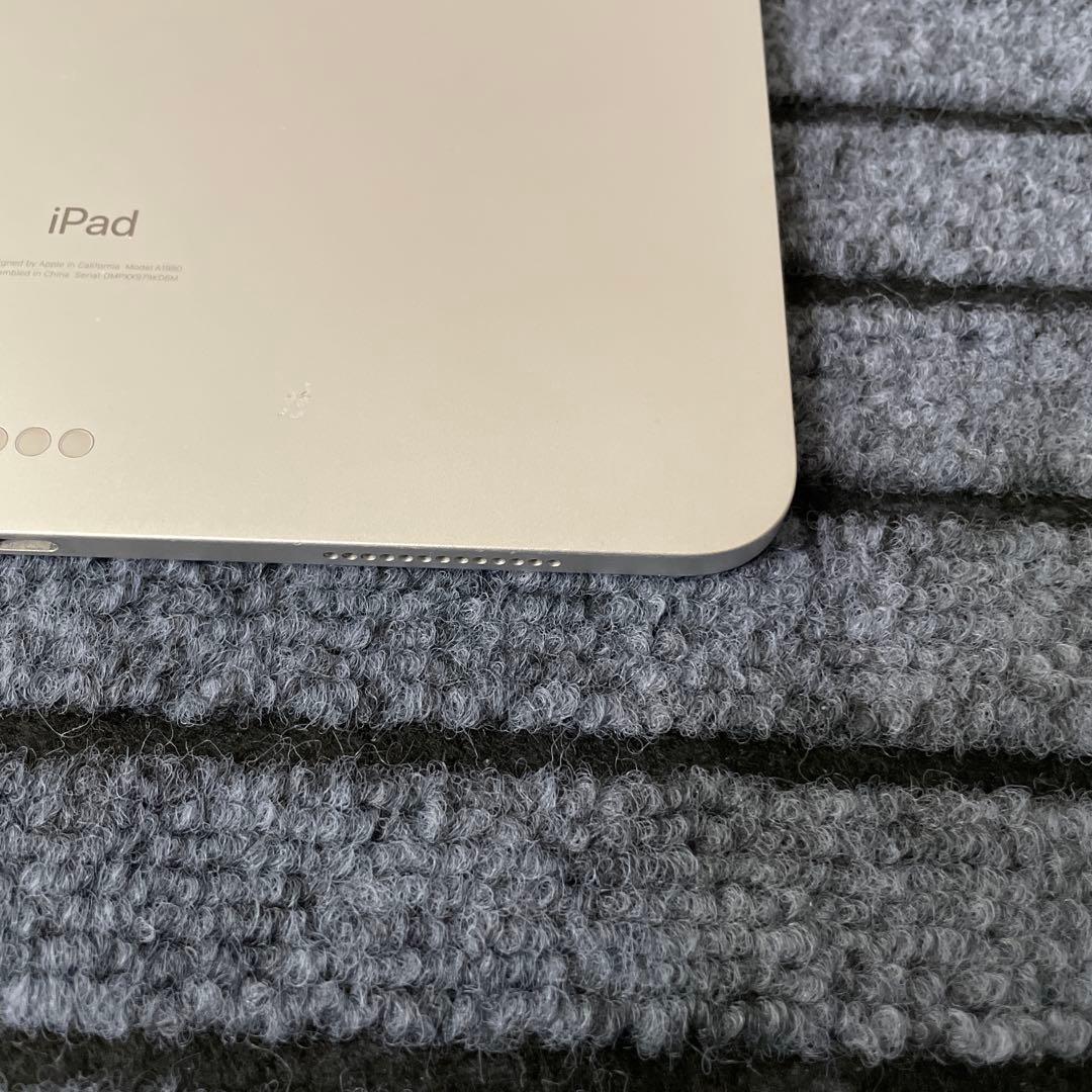 240 iPad Pro 11インチ 1世代 Wi-Fi　256GB シルバー