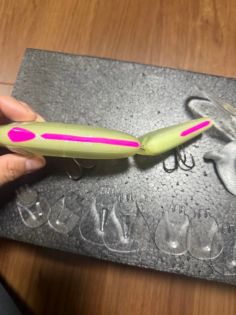 b*s様 DRT KRASH9 POLICE スペアリップセット