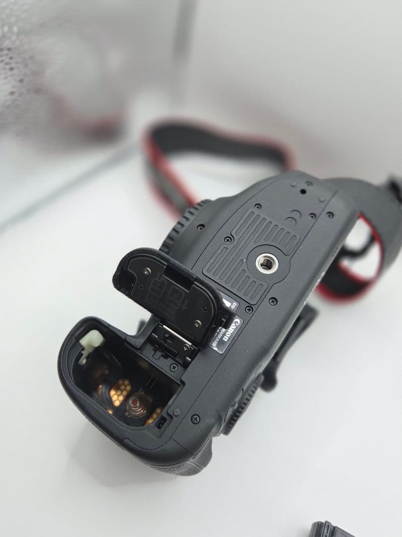 【美品】Canon EOS 7D Mark II ＋ バッテリーグリップ