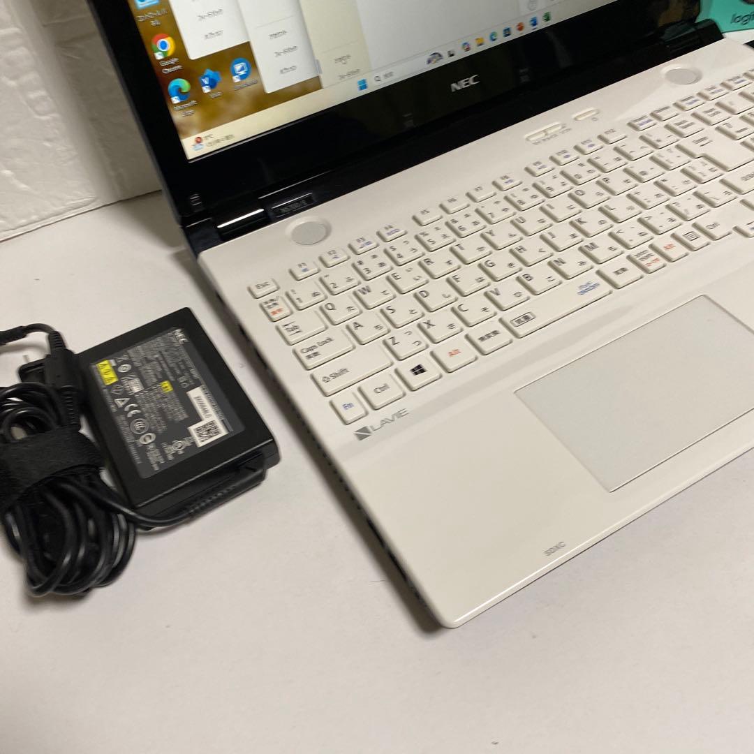 Windows11 オフィス付き　Core i7 SSD メモリ8G 美品NEC