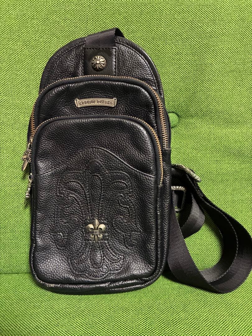 クロムハーツ レザー ショルダーバッグ　百合