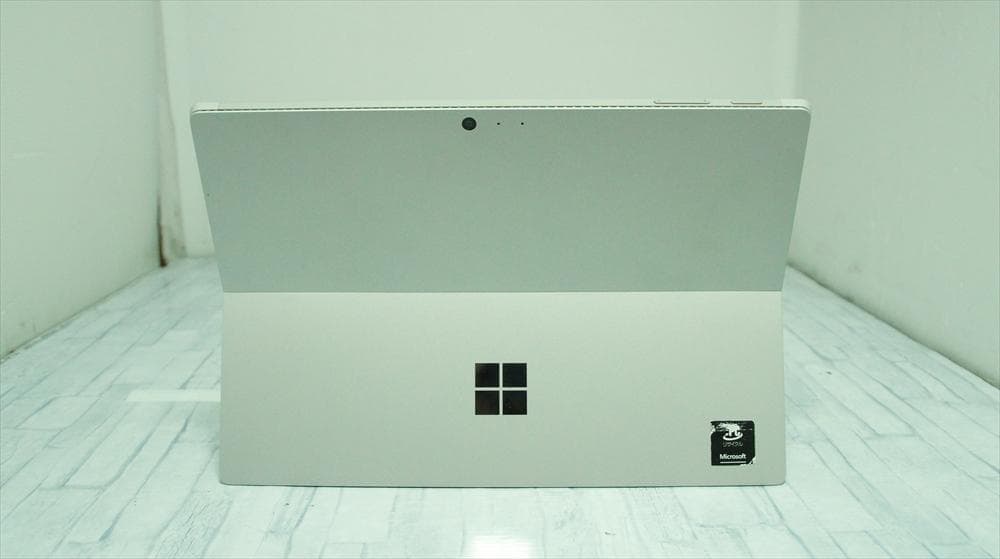 SurfacePro4 256GB/8GB/Windows10 本体