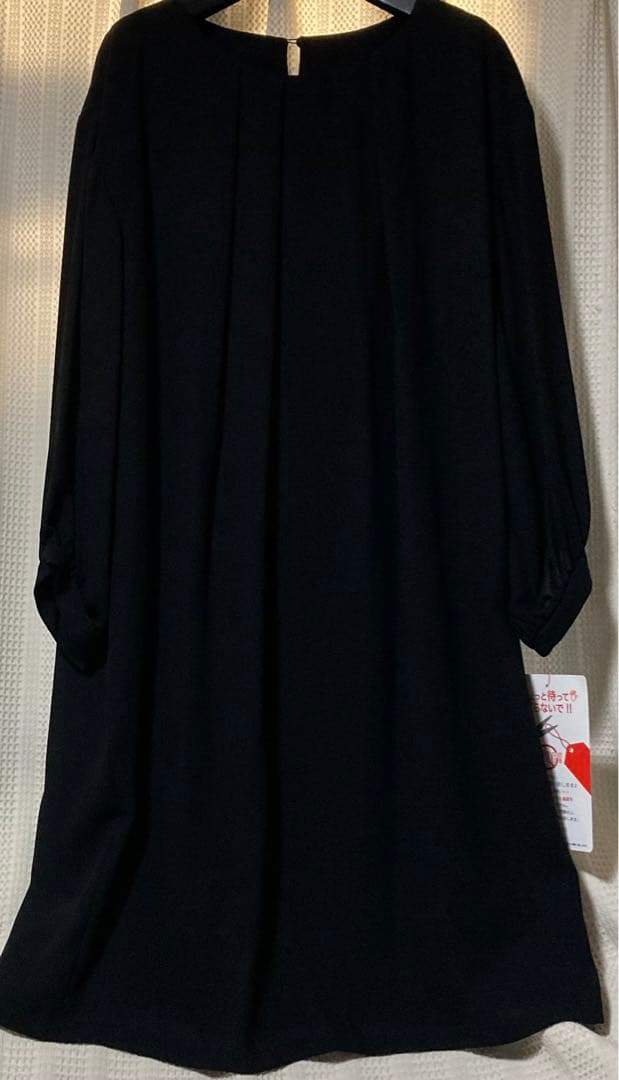 フォーマル黒セットアップスーツ