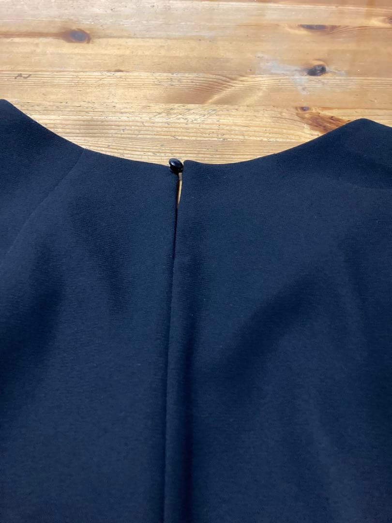 フォーマル黒セットアップスーツ