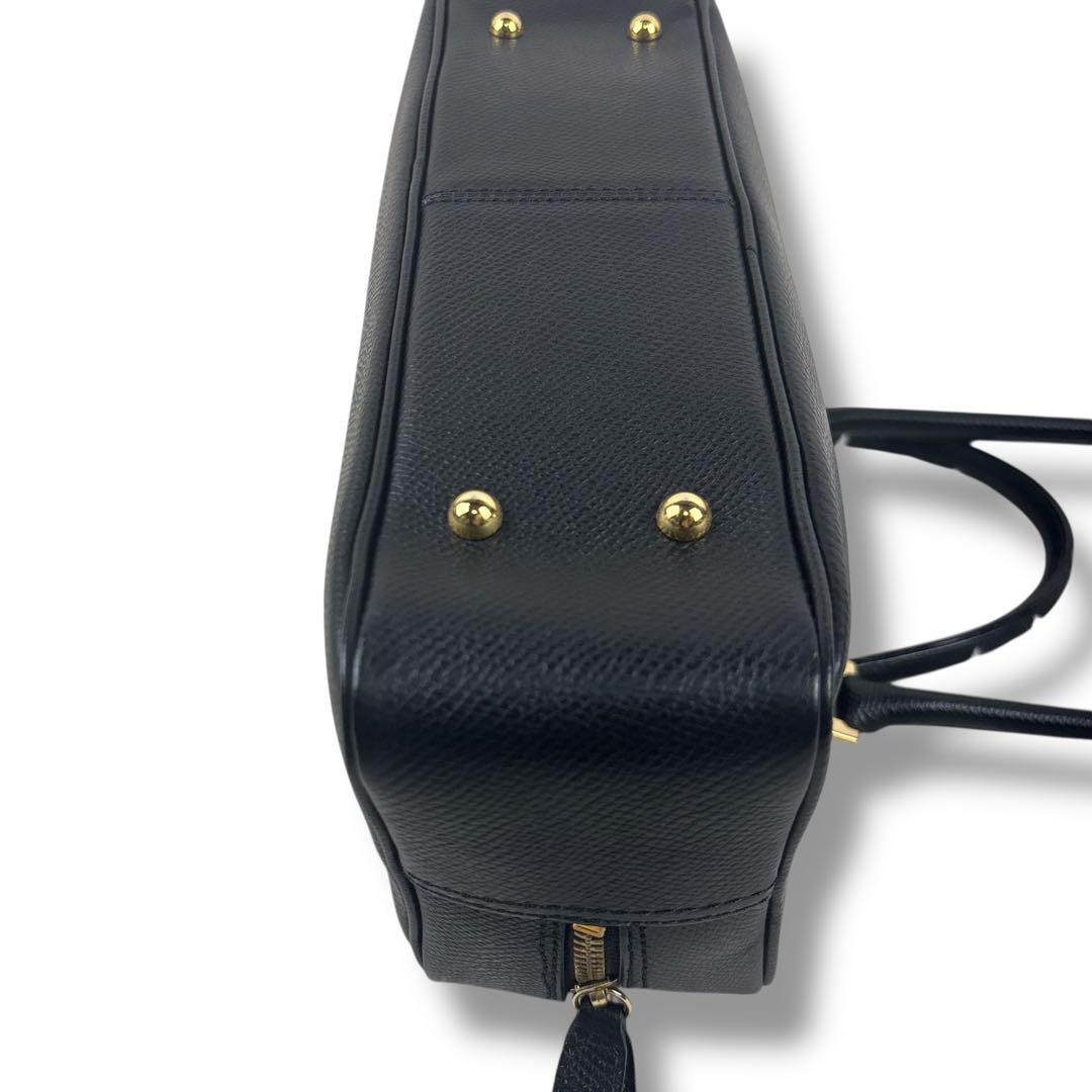 美品 バーニーズニューヨーク レザー ハンド バッグ フォーマル ブラック 金